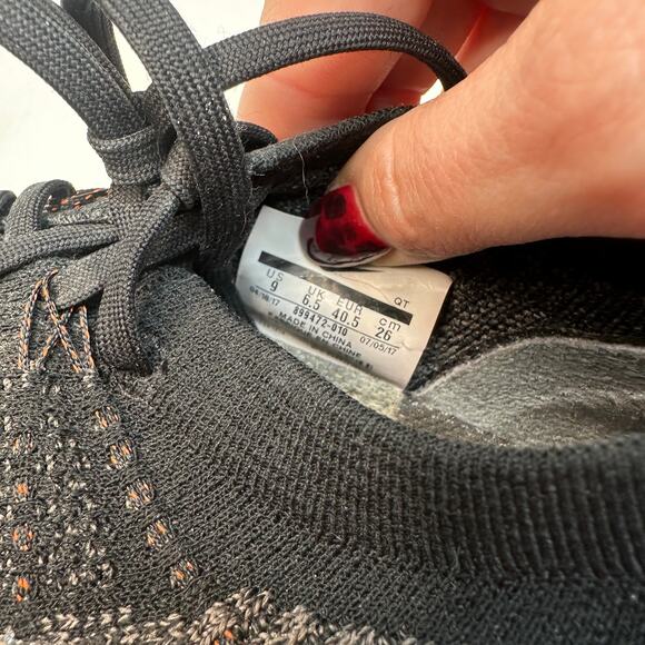 Nike Air Vapormax Flyknit Black Dark Mushroom Sneakers - Picture 7 of 7